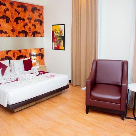 @Hom Premiere By Horison Abepura Hotel Jayapura Ngoại thất bức ảnh